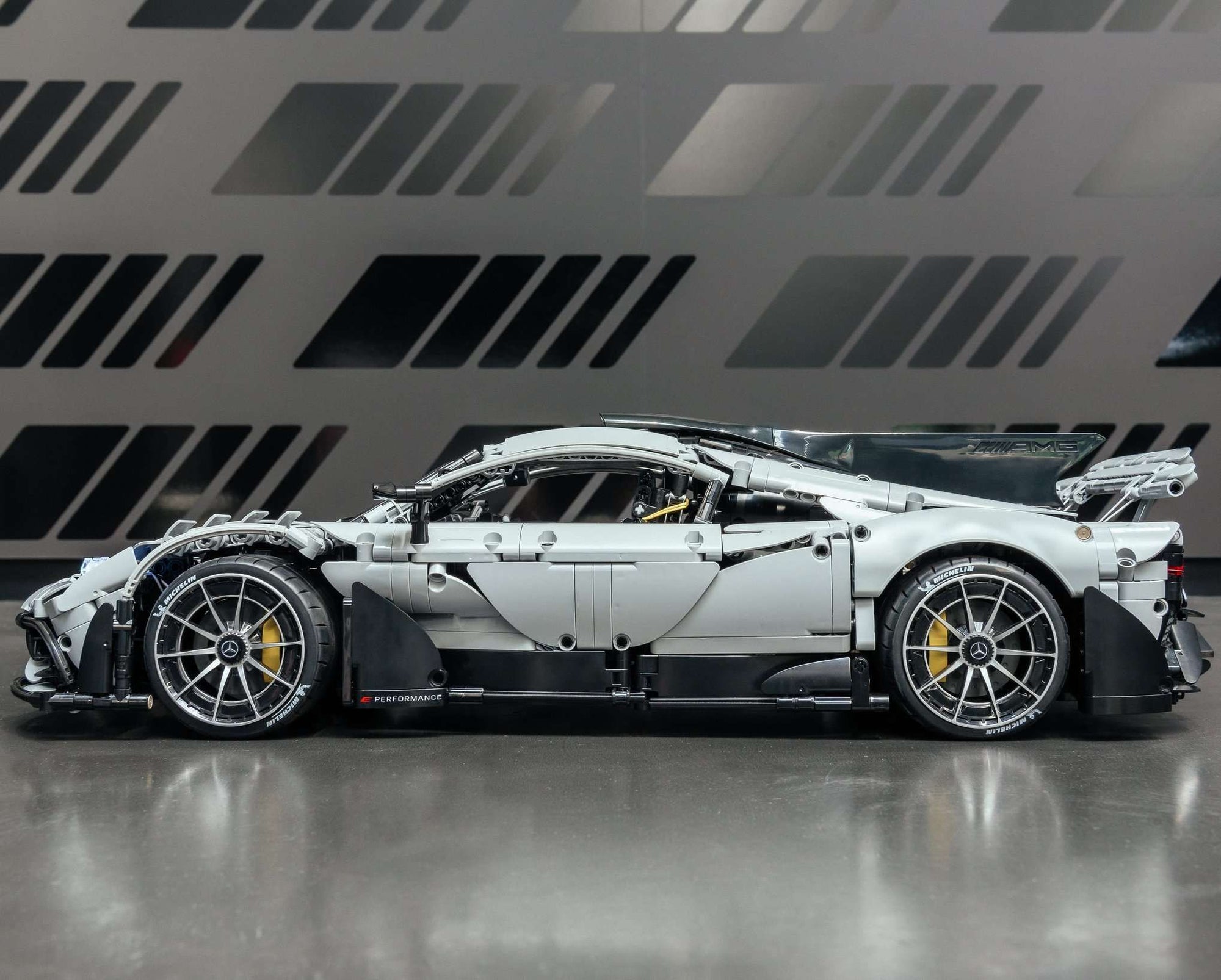 Cada AMG One - Cada Master AMG Serie 61503
