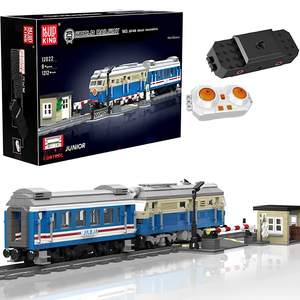 Mould King 12022 – Mould King DF4B Train