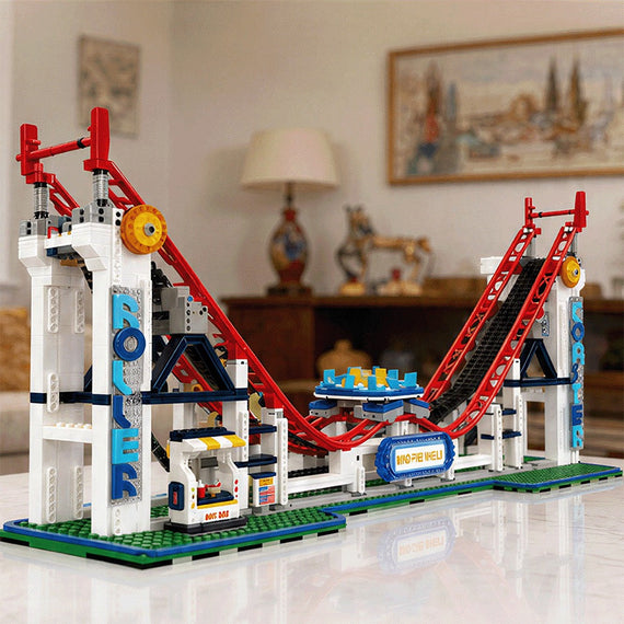 Mould King 11030 Achterbahn Roller Coaster – aufgebaut im Wohnzimmer
