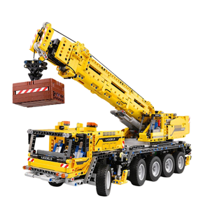 Mould King Crane Truck - Mould King 13107 - KBS - World of Bricks